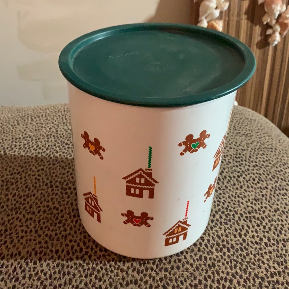 Vintage Tupperware Cookie Jar